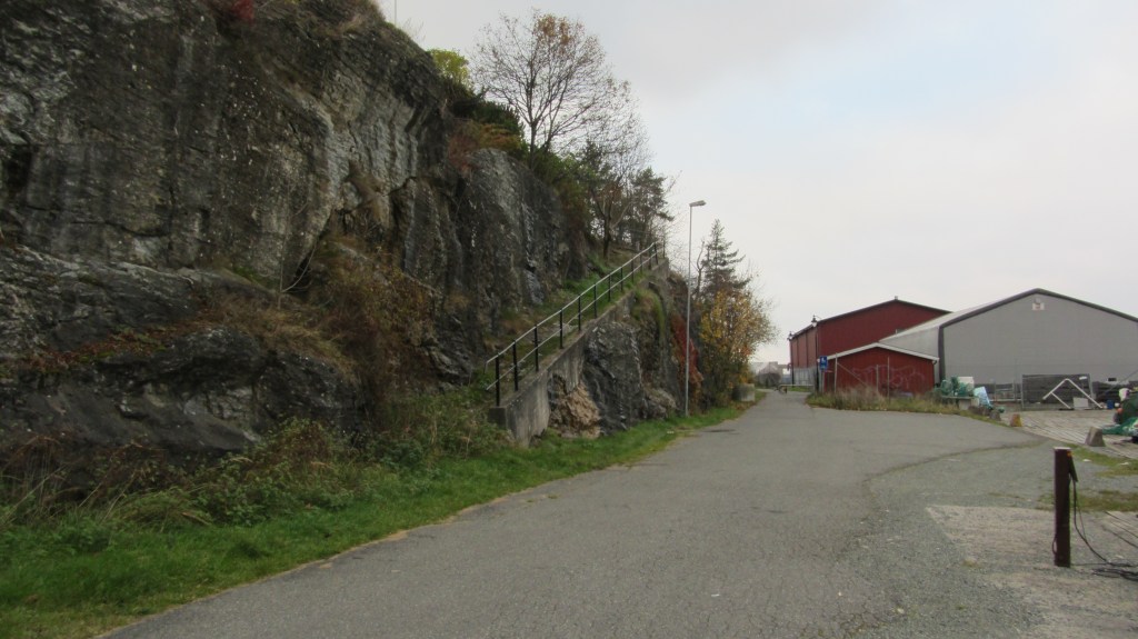Fiskernes vei sett fra syd. Skarweld sees i bakgrunnen