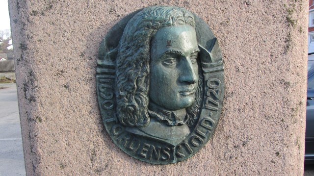 Tordenskiold på Tordenskiolds plass, Langesund 